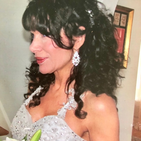 POSHMARK AMBASSADOR ..!All my charactures..Moods -hair*😉 - Picture 6 of 12